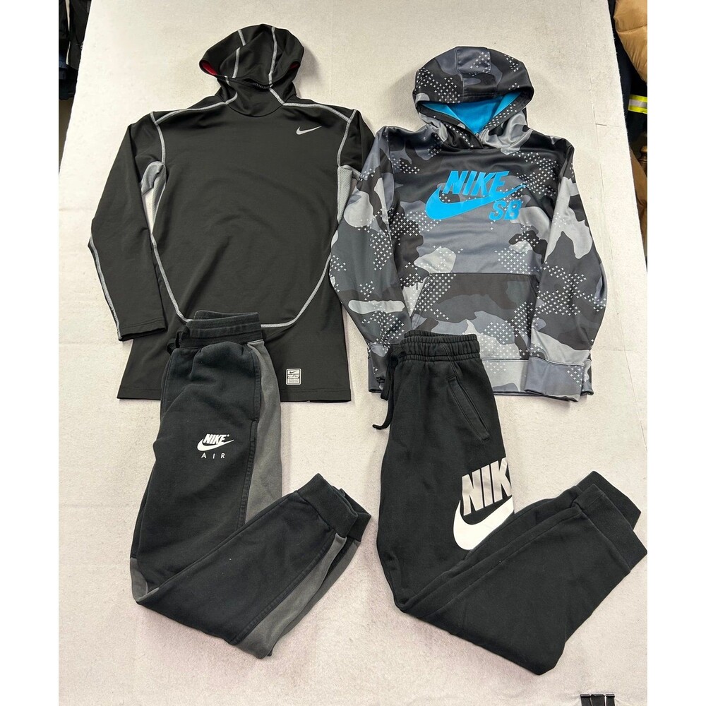 Kids/Boys Nike Hoodies and Fleece Joggers Lot of 4 Youth Large